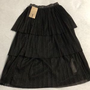 NWT Zara Tiered Midi Skirt